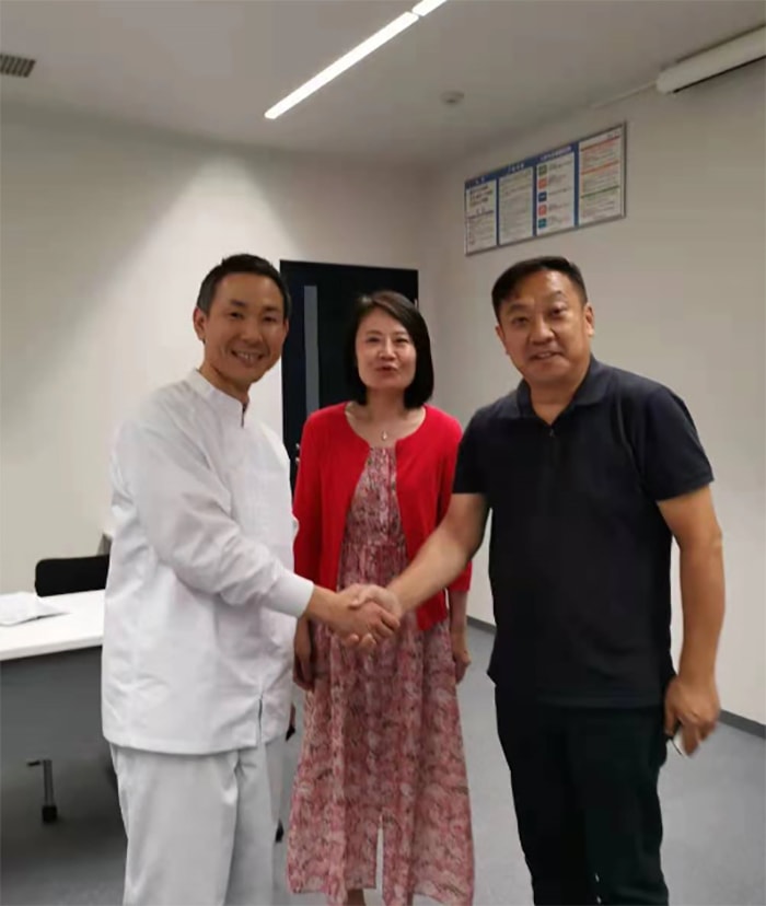 花帝董事长张福财与九州工场负责人进行深度沟通，双方达成合作意向